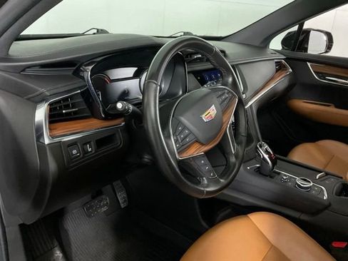 Used 2020 Cadillac XT5 Premium Luxury w/ LPO, Floor Liner Package image 16