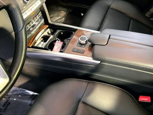 Used 2016 Mercedes-Benz E 350 4MATIC Wagon image 17