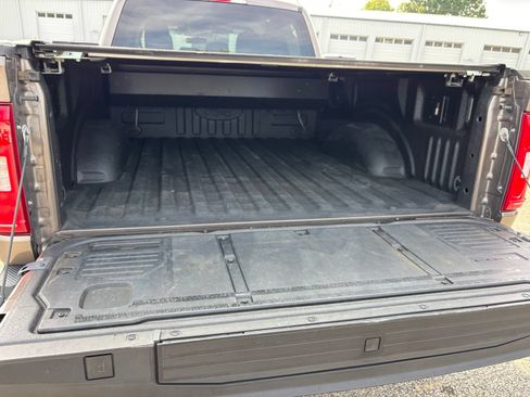 Used 2022 Ford F150 XLT w/ Equipment Group 301A Mid RWD image 7