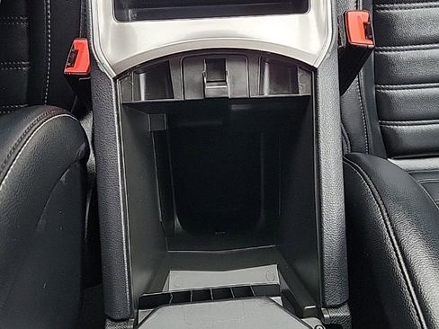 Used 2023 Ford Edge SEL image 10