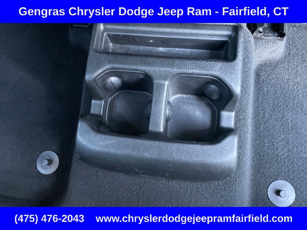 Used 2023 Jeep Grand Cherokee L Limited AWD/4WD image 30