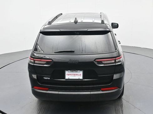 Used 2023 Jeep Grand Cherokee L Laredo AWD/4WD image 22