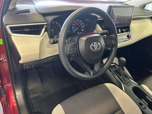 Certified 2025 Toyota Corolla LE w/ Convenience Package FWD image 12
