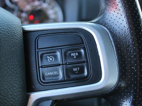 Used 2022 RAM 2500 Big Horn AWD/4WD image 26