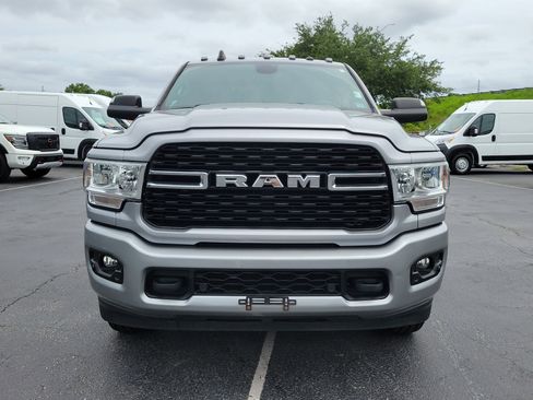 Used 2022 RAM 3500 Big Horn w/ Level 1 Equipment Group AWD/4WD image 2
