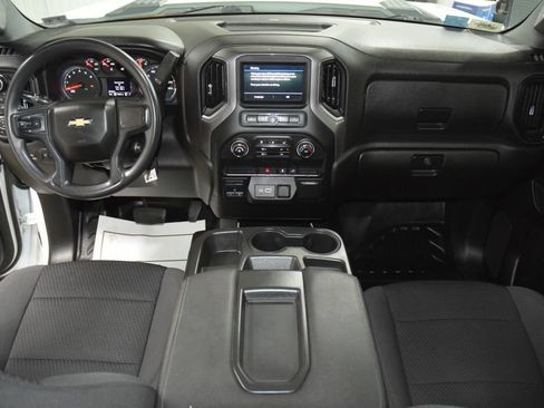 Used 2022 Chevrolet Silverado 2500 W/T w/ WT Convenience Package AWD/4WD image 21