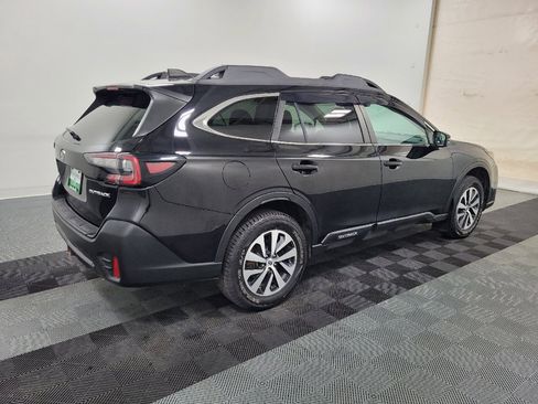 Used 2022 Subaru Outback Premium AWD/4WD image 10