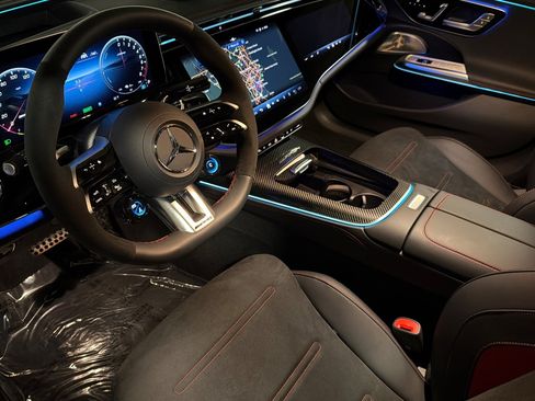 New 2027 Mercedes-Benz E 53 AMG e 4MATIC Sedan image 9