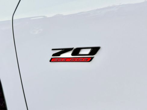 Used 2023 Chevrolet Corvette Stingray Premium Conv w/ Z51 Performance Package image 35