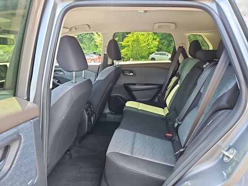 Certified 2023 Nissan Rogue SV AWD/4WD image 10