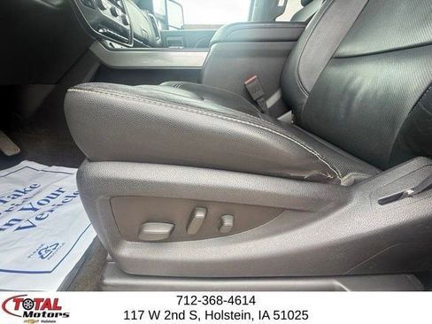 Used 2015 Chevrolet Silverado 2500 LTZ w/ Duramax Plus Package AWD/4WD image 10