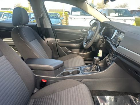 Used 2023 Volkswagen Jetta S image 10
