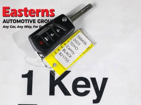 Used 2023 Toyota Camry SE image 25