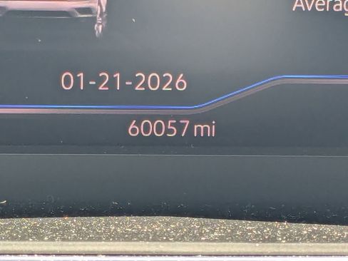 Used 2019 Volkswagen Tiguan SEL image 17