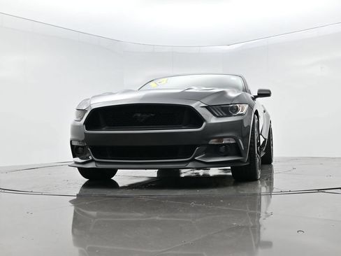 Used 2017 Ford Mustang GT Premium w/ GT Performance Package RWD image 43