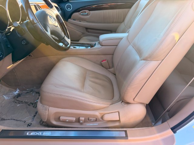 Used 2008 Lexus SC 430 Convertible RWD image 15