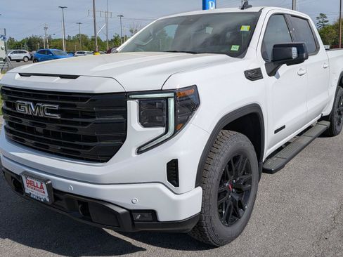 New 2026 GMC Sierra 1500 Elevation w/ Elevation Premium Package AWD/4WD image 4