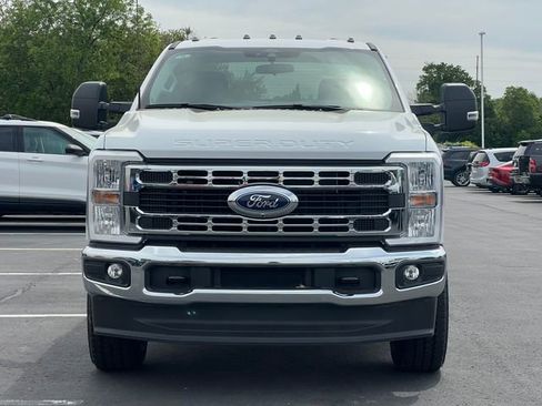 New 2026 Ford F350 XLT w/ 360-Degree Camera Package AWD/4WD image 44