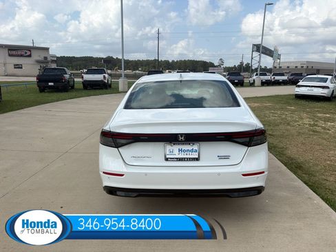 New 2026 Honda Accord Hybrid Touring image 5