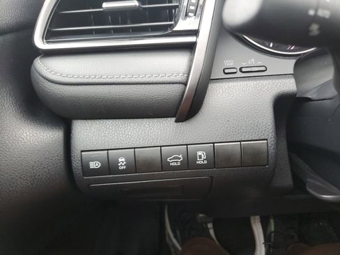 Used 2024 Toyota Camry SE w/ Convenience Package FWD image 21