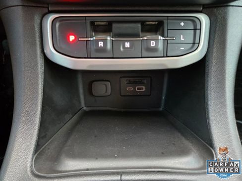 Used 2020 GMC Acadia SLT w/ Driver Alert Package II image 39