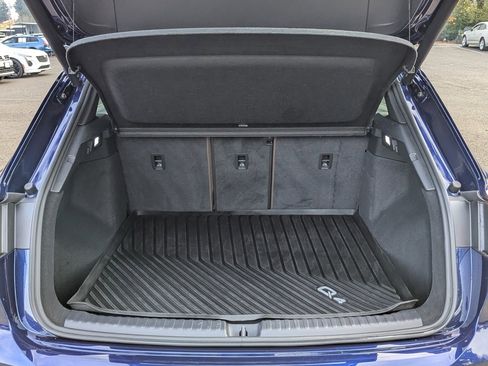 Used 2023 Audi Q4 e-tron Prestige w/ 20" Wheel Package image 30