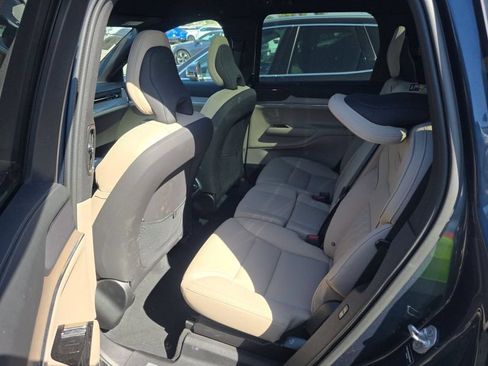 Used 2025 Volvo EX90 Plus AWD/4WD image 5