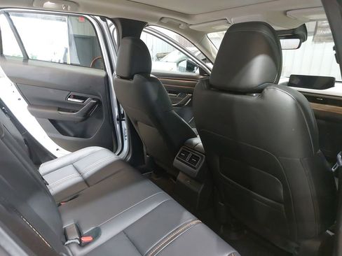Used 2025 MAZDA CX-50 AWD 2.5 S w/ Premium Plus Pkg image 11