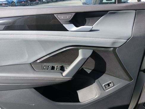 New 2026 Volkswagen Tiguan SEL R-Line image 11