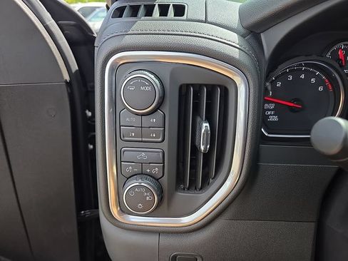 Used 2020 Chevrolet Silverado 1500 LT w/ All-Star Edition AWD/4WD image 28
