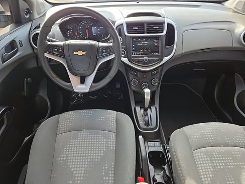 Used 2020 Chevrolet Sonic LT image 15