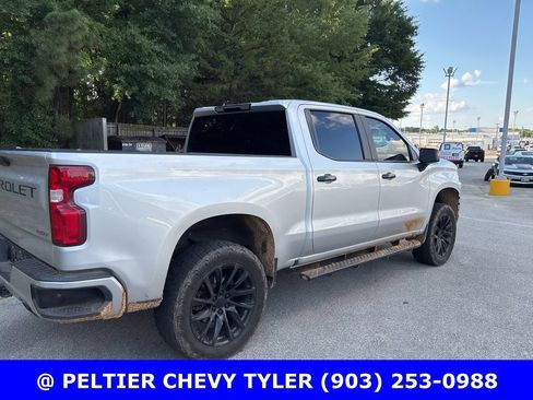 Used 2021 Chevrolet Silverado 1500 RST AWD/4WD image 8