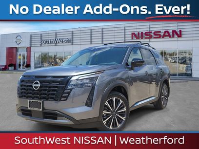 New 2026 Nissan Pathfinder Platinum w/ Accent Package