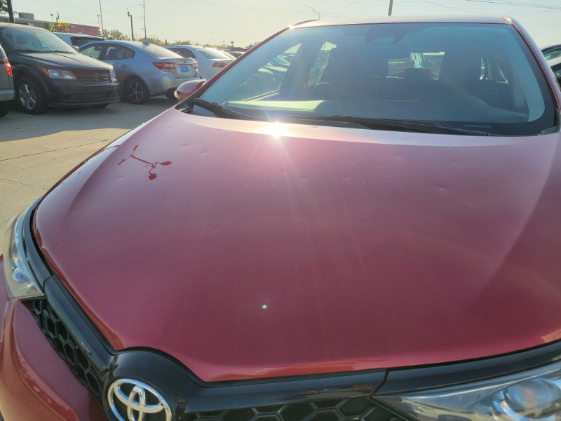 Used 2018 Toyota Corolla iM w/ All-Weather Mat Package FWD image 14