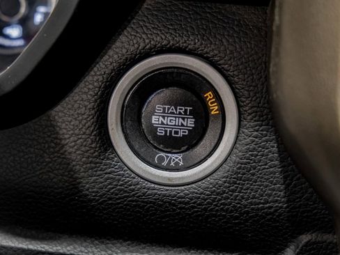 Used 2020 RAM 3500 Laramie image 21