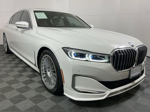 Used 2021 BMW ALPINA B7 xDrive w/ Luxury Rear Seating Package image 4