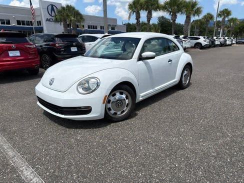 Used 2015 Volkswagen Beetle 1.8T FWD image 2