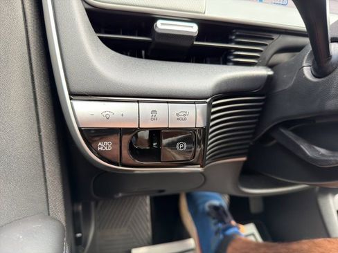 Used 2022 Hyundai Ioniq 5 Limited w/ Cargo Package image 27