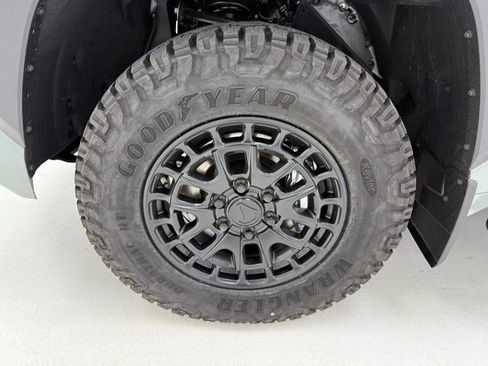 New 2026 Toyota Tundra SR5 image 7