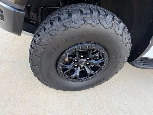 Used 2023 Ford F150 Raptor w/ Equipment Group 802A Raptor R AWD/4WD image 11