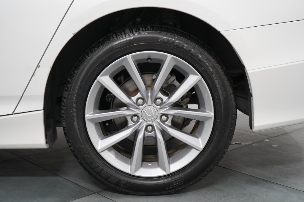 Used 2021 Honda Accord LX image 32