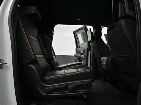 Used 2021 GMC Yukon XL AT4 w/ Rear Media and Nav Package AWD/4WD image 20