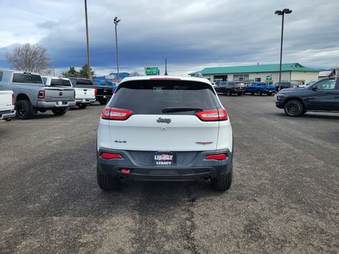 Used 2015 Jeep Cherokee Trailhawk w/ Cold Weather Group image 3