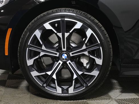 Certified 2025 BMW 330i xDrive Sedan w/ Premium Package AWD/4WD image 12