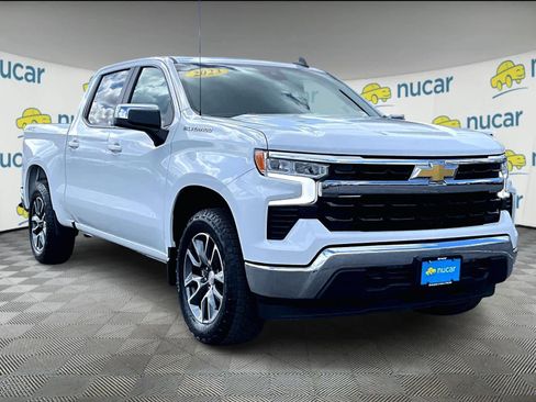 Used 2023 Chevrolet Silverado 1500 LT image 1