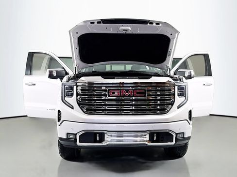 Used 2023 GMC Sierra 1500 Denali w/ Technology Package AWD/4WD image 26