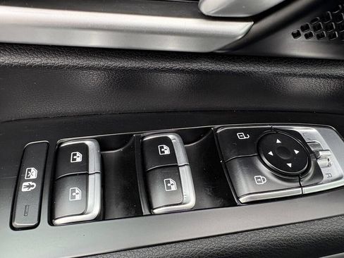 Used 2021 Kia Telluride LX FWD image 16