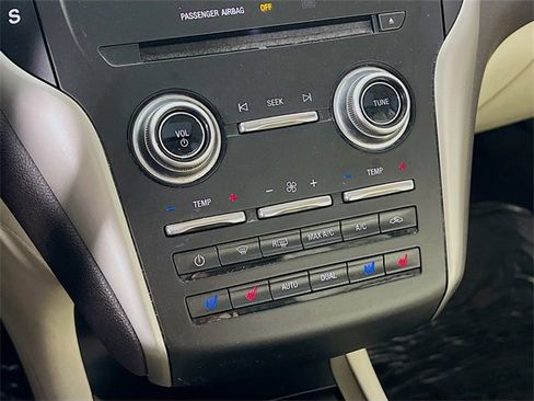 Used 2016 Lincoln MKC Reserve w/ Lincoln MKC Climate Package image 20