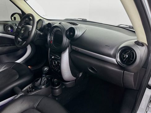 Used 2016 MINI Cooper Countryman FWD image 27