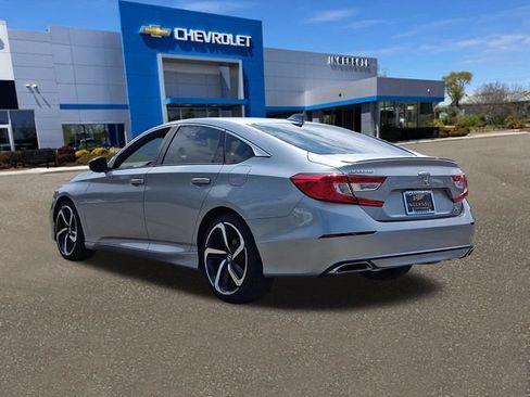 Used 2018 Honda Accord Sport image 22